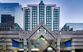 Novotel Toronto North York